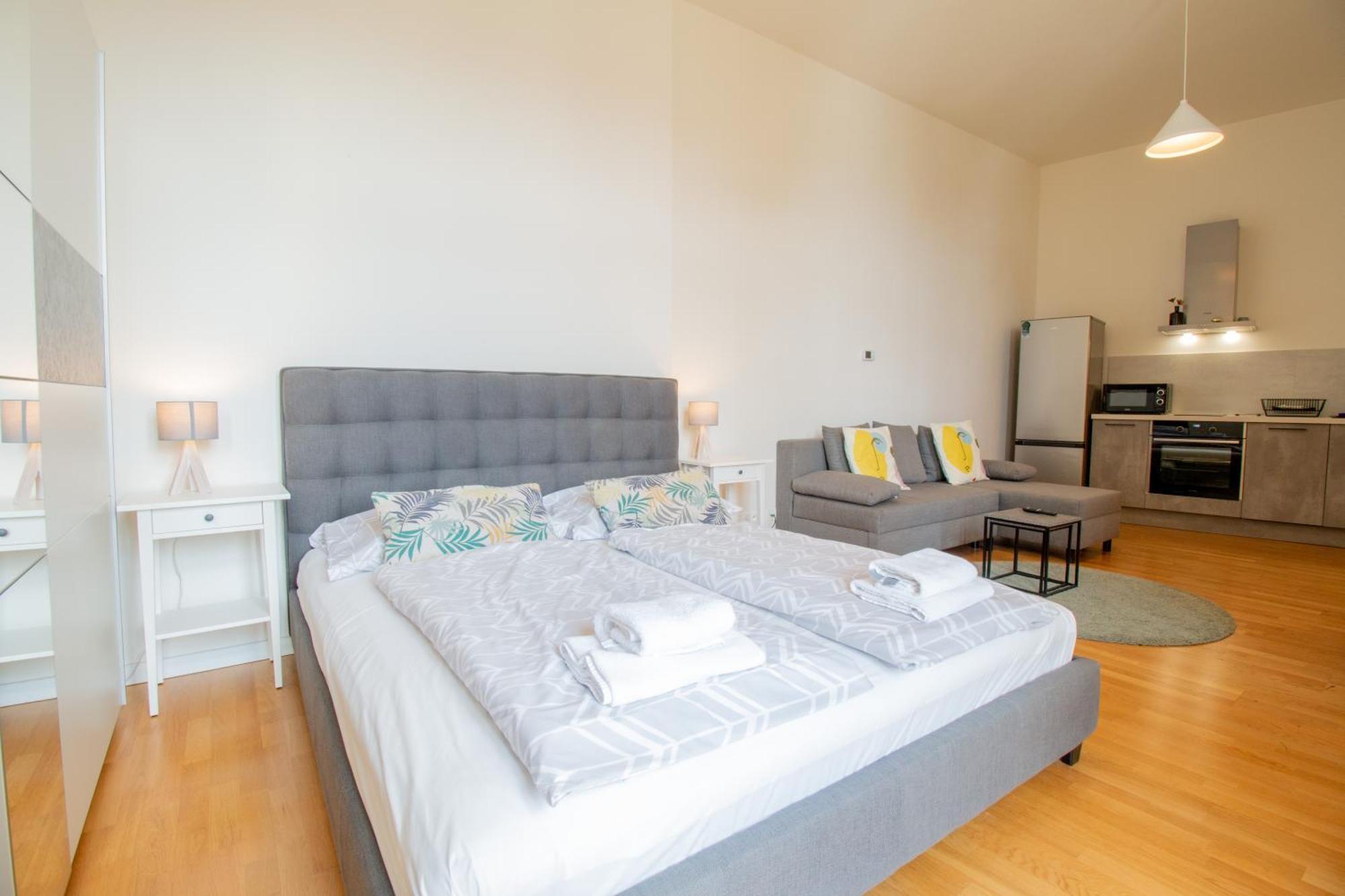 פראג Stepanska Cr Apartments מראה חיצוני תמונה