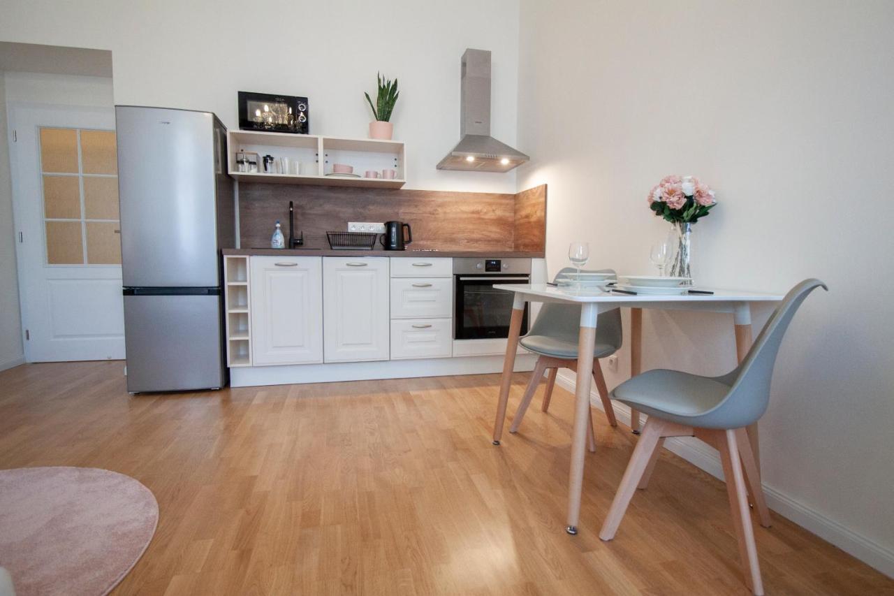 פראג Stepanska Cr Apartments מראה חיצוני תמונה